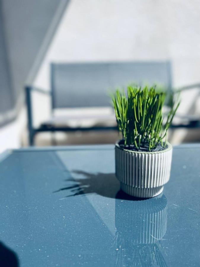 Apartament Studio Le 2, Free Parking, Free Wifi, Transports Nîmes Zewnętrze zdjęcie